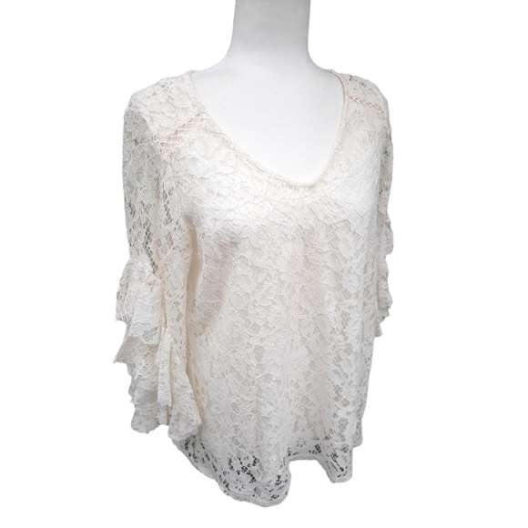 Fever lacey overlay top with ruffled arms size large - Picture 2 of 16